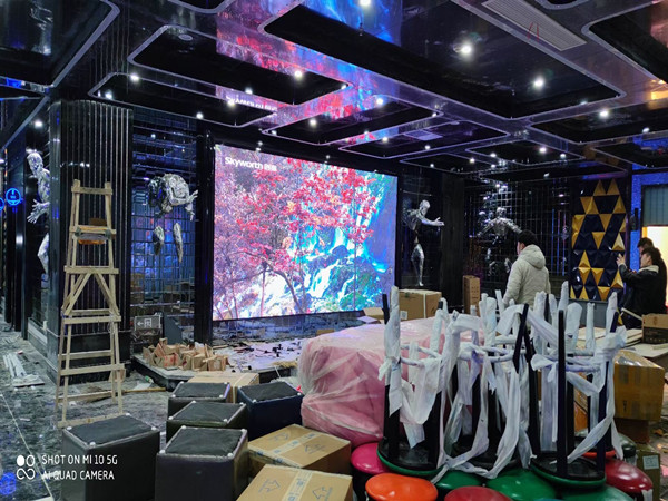 得荣室内P2.5全彩显示屏